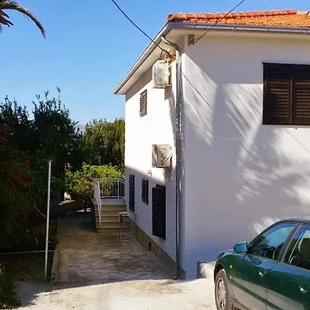 Lida Apartment *